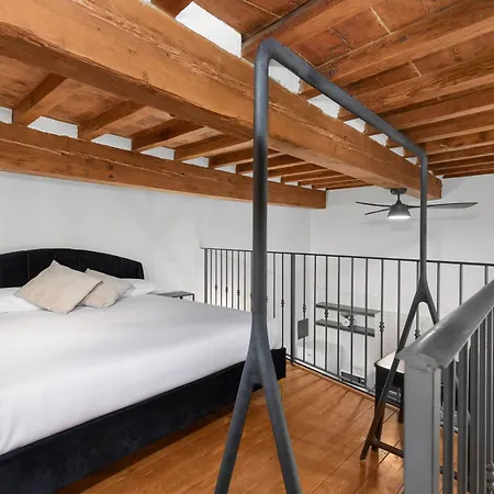 B&B Essevu Loft Borgo Pinti-3